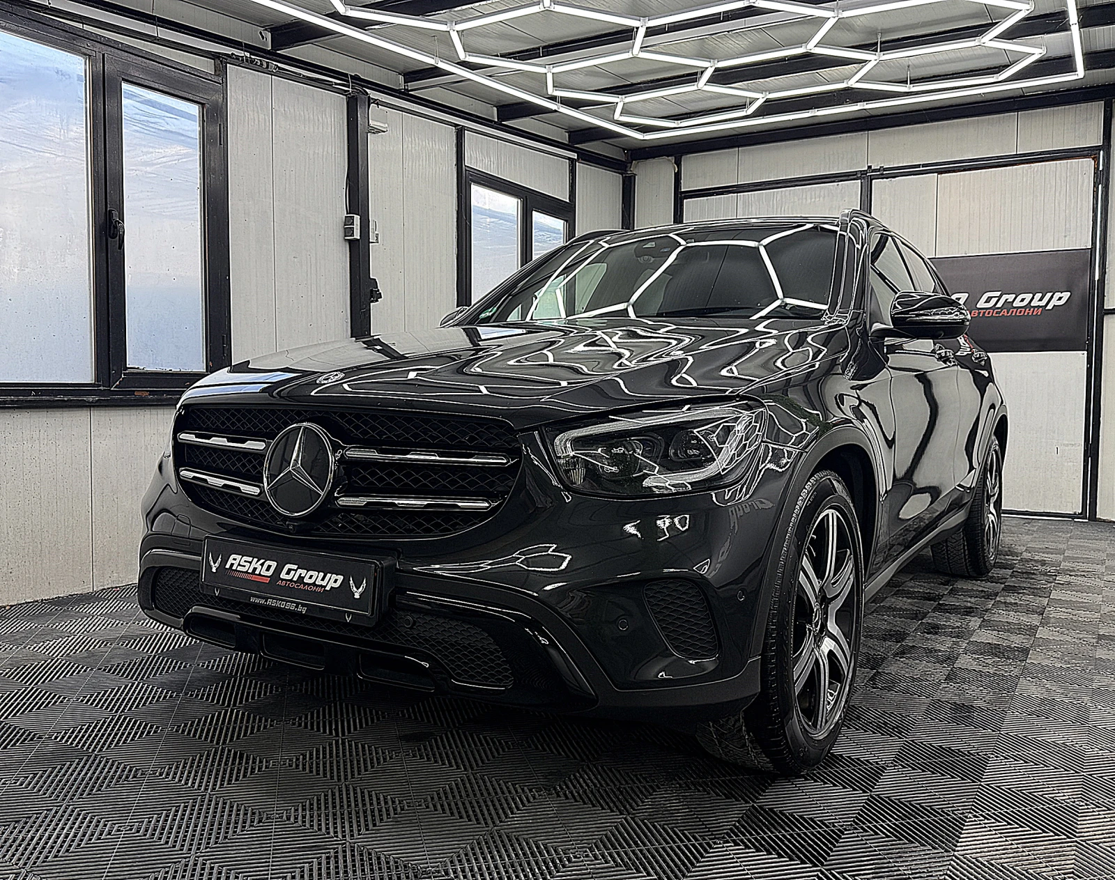Mercedes-Benz GLC 220 360-K/KeylessGo/DIGITAL/ГЕРМАНИЯ СОБСТВЕН ЛИЗИНГ | Auto.bg — изображение 1 Mercedes-Benz GLC 220 360-K/KeylessGo/DIGITAL/ГЕРМАНИЯ СОБСТВЕН ЛИЗИНГ | Auto.bg — изображение 1