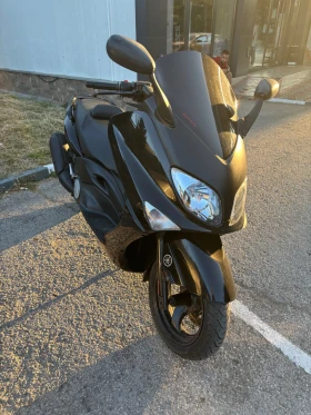 Yamaha T-max