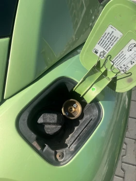 VW New beetle - 2000 € - 38750000 14 | Car24.bg VW New beetle - 2000 € - 38750000 14