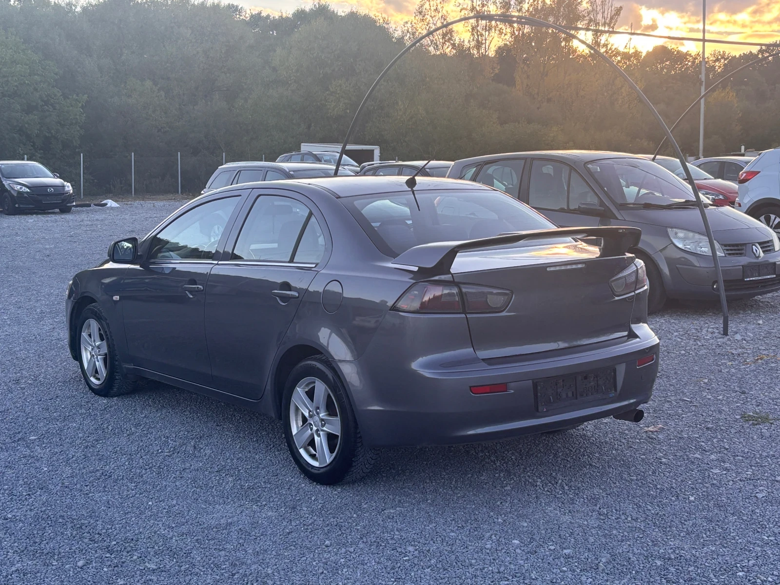 Mitsubishi Lancer 2.0 D-ID 140k - изображение 4 | Auto.bg Mitsubishi Lancer 2.0 D-ID 140k - изображение 4