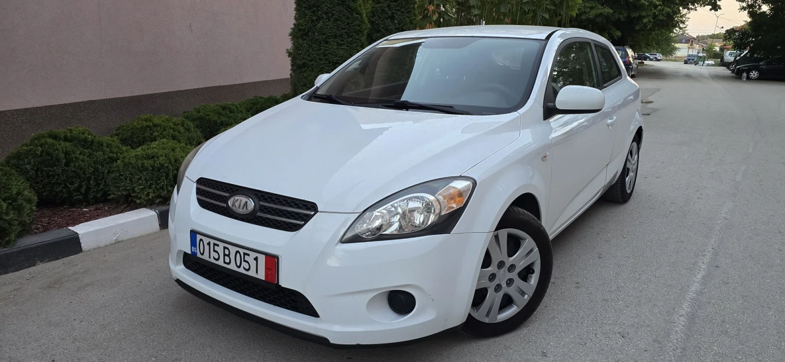 Kia Ceed 1.6d.6ск. | Auto.bg — изображение 1 Kia Ceed 1.6d.6ск. | Auto.bg — изображение 1