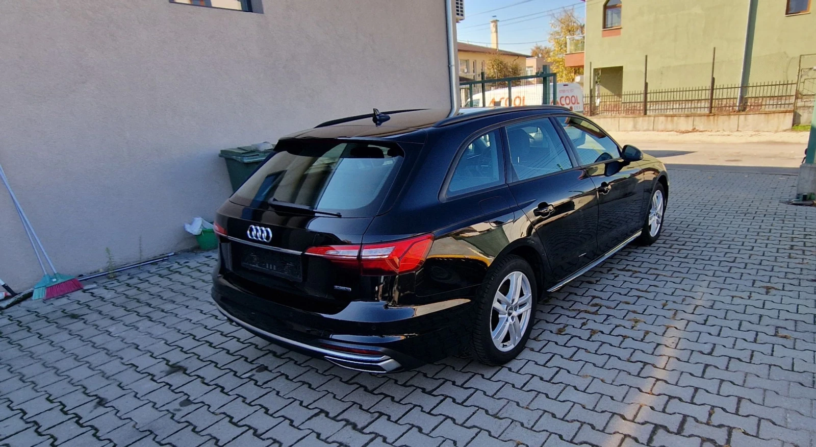 Audi A4 40 TDI Quattro S-tronic (facelift) - изображение 4 | Auto.bg Audi A4 40 TDI Quattro S-tronic (facelift) - изображение 4