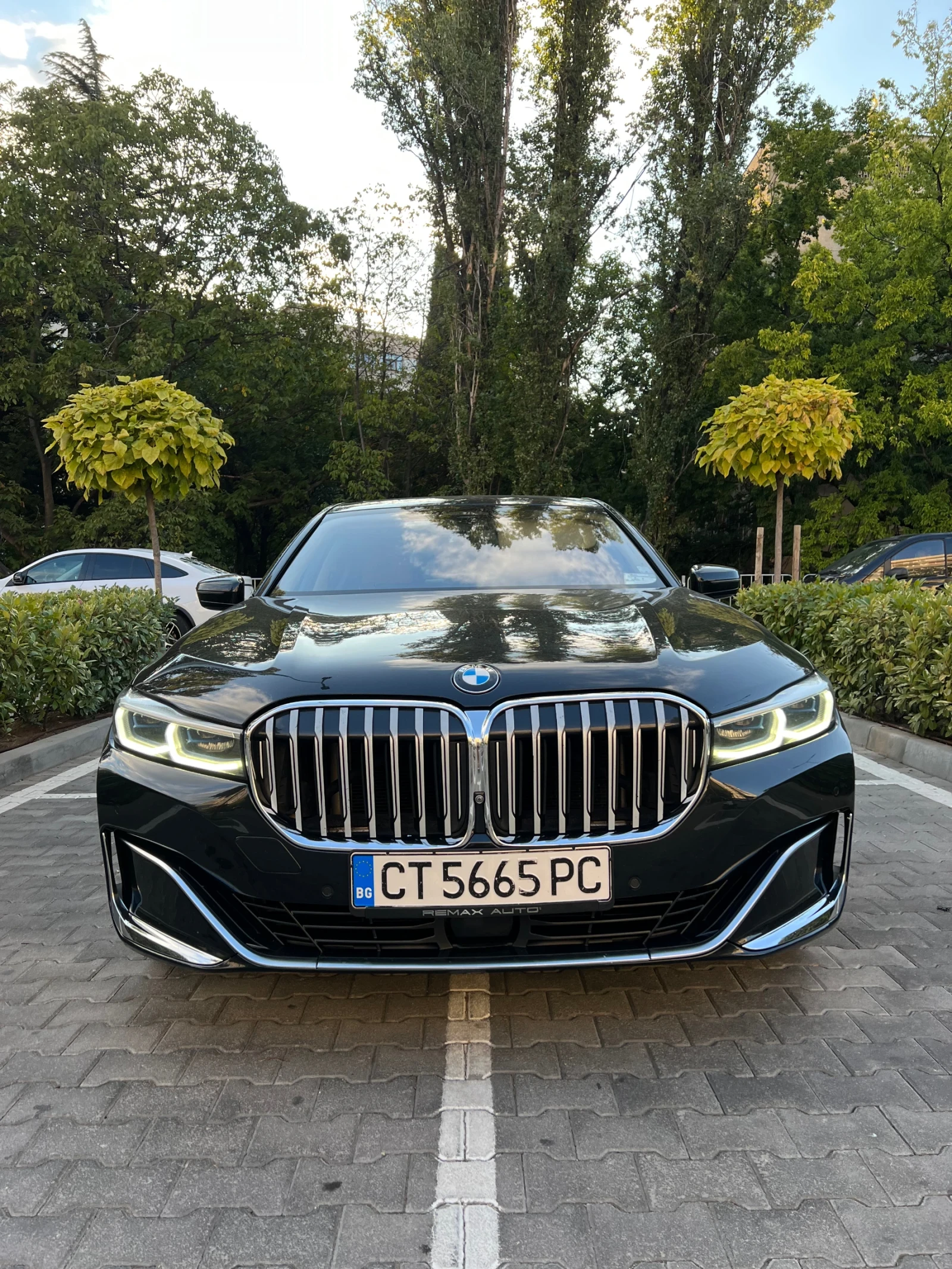 BMW 740 X Drive Harman HUD LASER - изображение 2 | Auto.bg BMW 740 X Drive Harman HUD LASER - изображение 2