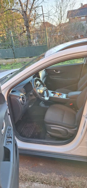 Hyundai Kona Electric Face 64 kWh SOH 100% - 19500 € / 38138.68 лв. - 12411171 9 | Car24.bg Hyundai Kona Electric Face 64 kWh SOH 100% - 19500 € / 38138.68 лв. - 12411171 9