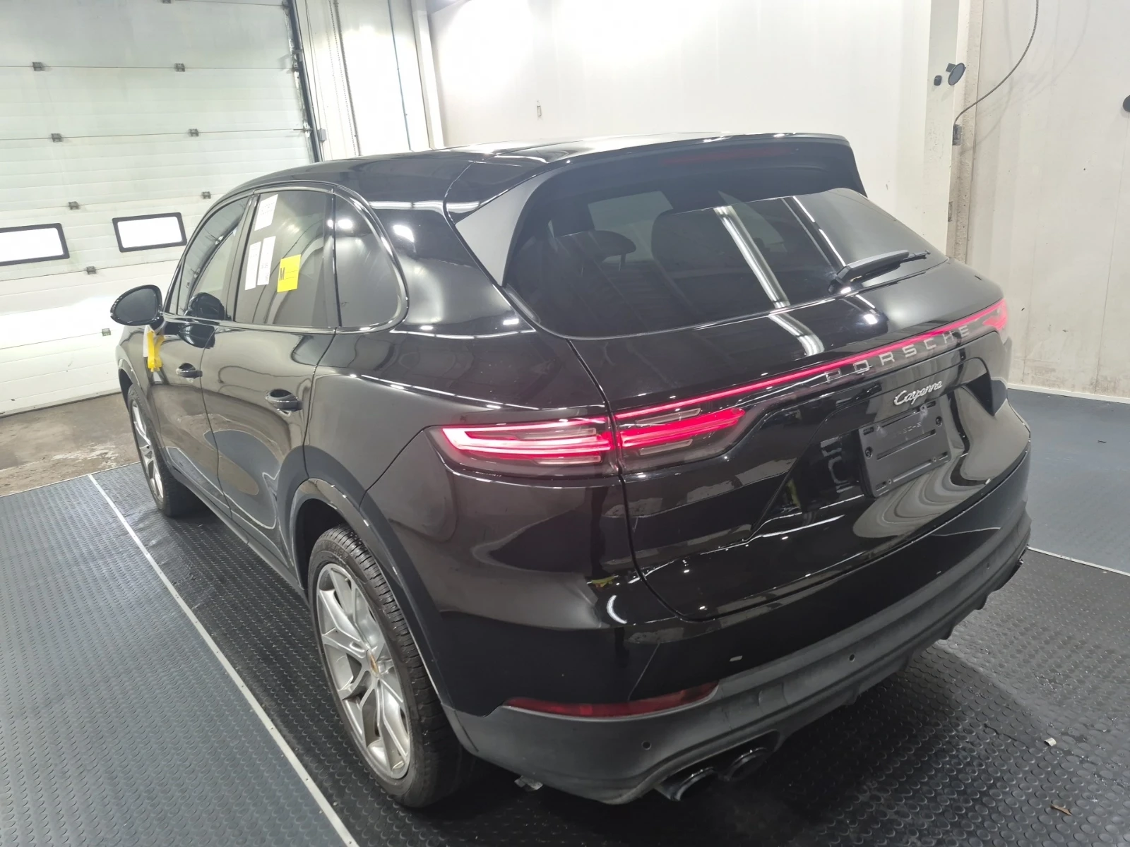 Porsche Cayenne * CARFAX * БЕЗ ПЪРВОНАЧАЛНА ВНОСКА - изображение 4 | Auto.bg Porsche Cayenne * CARFAX * БЕЗ ПЪРВОНАЧАЛНА ВНОСКА - изображение 4