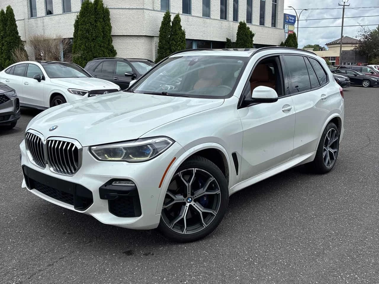 BMW X5 * xDrive40i * CARFAX * ОПЦИЯ ЗА ФИНАНСИРАНЕ | Auto.bg — изображение 1 BMW X5 * xDrive40i * CARFAX * ОПЦИЯ ЗА ФИНАНСИРАНЕ | Auto.bg — изображение 1