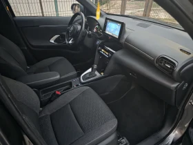 Toyota Yaris Cross Hybrid* NAVI* LED* KEYLESS* KAMERA* DISTRONIC* - 16666 € - 93684623 10 | Car24.bg Toyota Yaris Cross Hybrid* NAVI* LED* KEYLESS* KAMERA* DISTRONIC* - 16666 € - 93684623 10