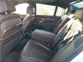BMW 750 /Awd 750i/Xdrive/ОБДУХ/ПОДГРЕВ/ХЕДЪП/ПАНОРАМА | Auto.bg — изображение 12 BMW 750 /Awd 750i/Xdrive/ОБДУХ/ПОДГРЕВ/ХЕДЪП/ПАНОРАМА | Auto.bg — изображение 12