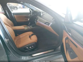 BMW 540 * CARFAX * ОПЦИЯ ЗА ФИНАНСИРАНЕ * | Auto.bg — изображение 5 BMW 540 * CARFAX * ОПЦИЯ ЗА ФИНАНСИРАНЕ * | Auto.bg — изображение 5