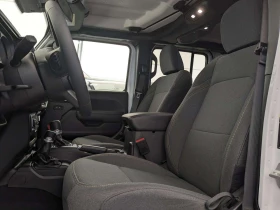 Jeep Gladiator Sport S * - 4x4 - 4 X 4 - Adaptive Cruise - Forwar | Auto.bg — изображение 15 Jeep Gladiator Sport S * - 4x4 - 4 X 4 - Adaptive Cruise - Forwar | Auto.bg — изображение 15
