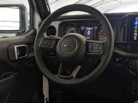 Jeep Gladiator Sport S * - 4x4 - 4 X 4 - Adaptive Cruise - Forwar | Auto.bg — изображение 16 Jeep Gladiator Sport S * - 4x4 - 4 X 4 - Adaptive Cruise - Forwar | Auto.bg — изображение 16