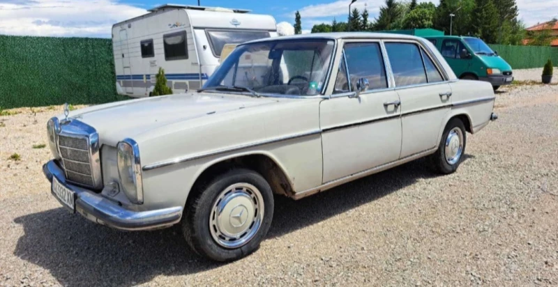 Mercedes-Benz 115 220D - 5800 € / 11343.81 лв. - 83327958 1 | Car24.bg Mercedes-Benz 115 220D - 5800 € / 11343.81 лв. - 83327958 1