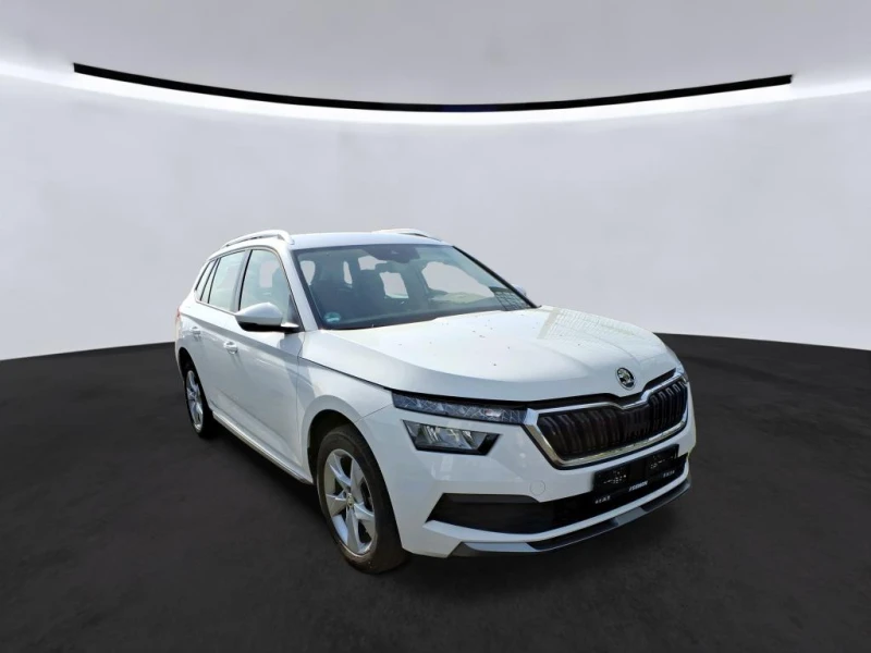 Skoda Kamiq 1.0 TSI Style 37 934 км - 15499 € - 54453843 1 | Car24.bg Skoda Kamiq 1.0 TSI Style 37 934 км - 15499 € - 54453843 1