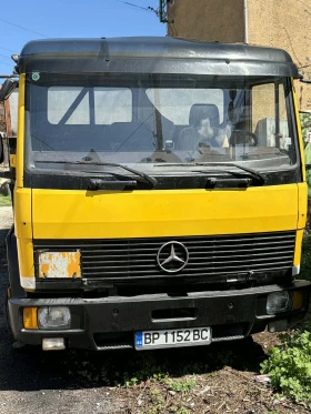 Mercedes-Benz 814