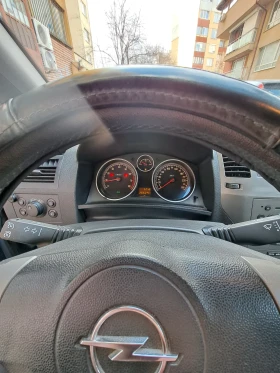 Opel Zafira 1.6 105 коня с газов инжекцион - 2300 € / 4498.41 лв. - 28879925 15 | Car24.bg Opel Zafira 1.6 105 коня с газов инжекцион - 2300 € / 4498.41 лв. - 28879925 15