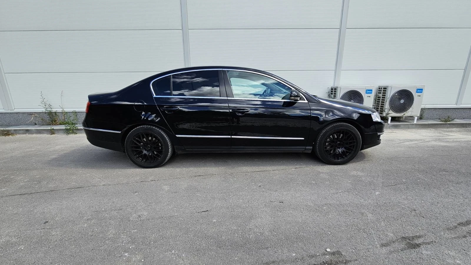 VW Passat 2.0 TDI BPM 140 HP - изображение 10 | Auto.bg VW Passat 2.0 TDI BPM 140 HP - изображение 10
