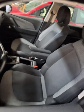 Citroen Grand C4 Picasso октомври 2021г 7 места Дизел от Италия  - 22500 лв. / 11504.07 € - 17012585 5 | Car24.bg Citroen Grand C4 Picasso октомври 2021г 7 места Дизел от Италия  - 22500 лв. / 11504.07 € - 17012585 5