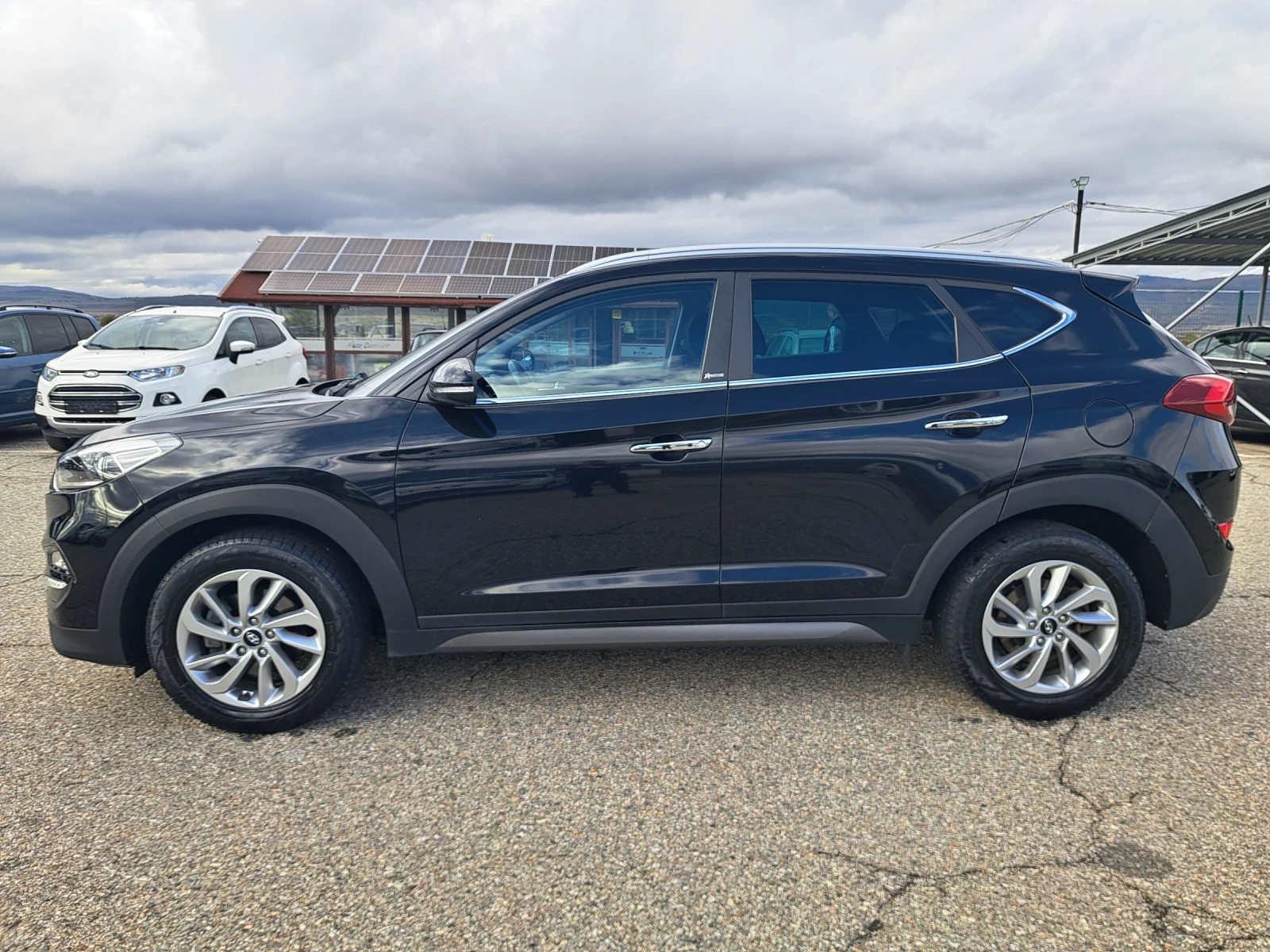 Hyundai Tucson 1, 7 crdi - изображение 8 | Auto.bg Hyundai Tucson 1, 7 crdi - изображение 8