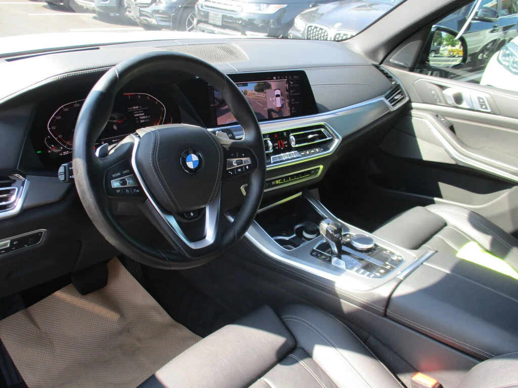 BMW X5 40i LAZER/HEADUP/NAVY/HARMAN KARDON 7местна - изображение 10 | Auto.bg BMW X5 40i LAZER/HEADUP/NAVY/HARMAN KARDON 7местна - изображение 10
