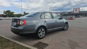 VW Jetta 1.6i 102кс. Ръчка Газ 74 000км - 4250 € / 8312.28 лв. - 20863761 4 | Car24.bg VW Jetta 1.6i 102кс. Ръчка Газ 74 000км - 4250 € / 8312.28 лв. - 20863761 4