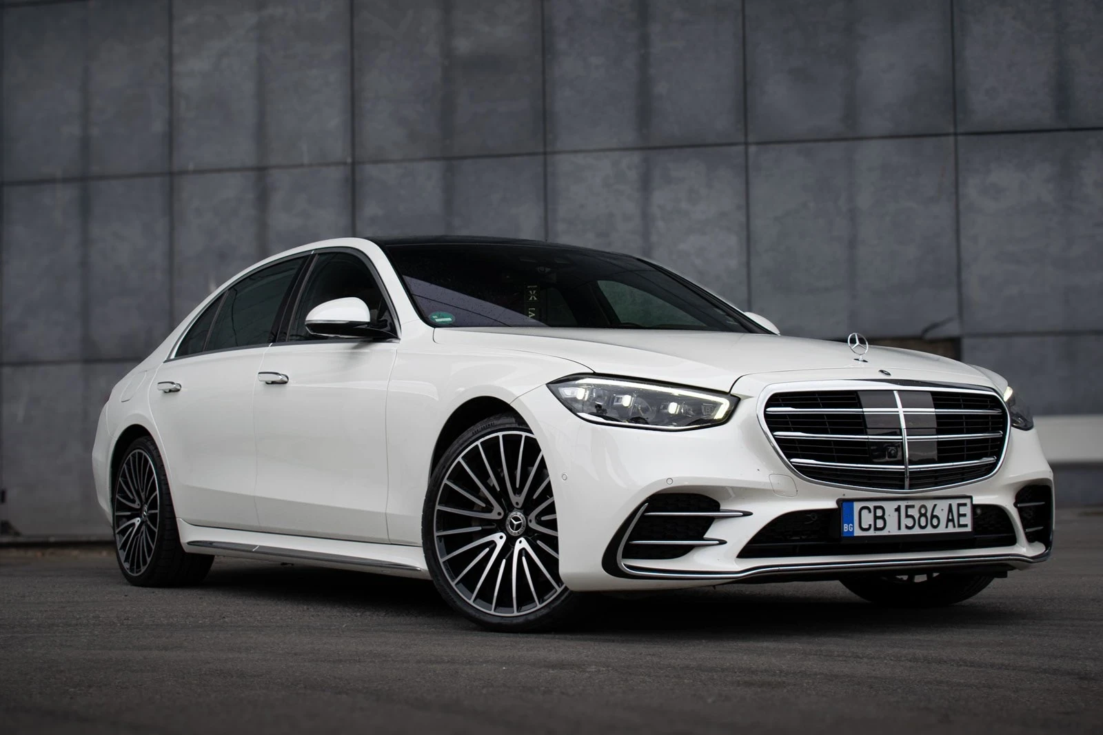 Mercedes-Benz S 400 Long AMG line 3D Head-up* burmaster* pano - изображение 2 | Auto.bg Mercedes-Benz S 400 Long AMG line 3D Head-up* burmaster* pano - изображение 2