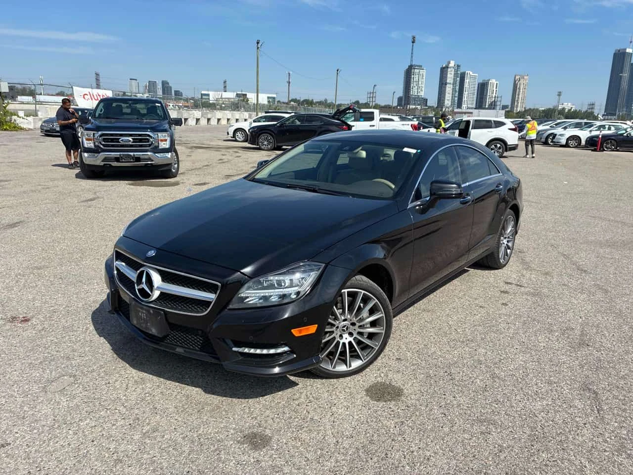 Mercedes-Benz CLS 550 * ОБДУХВАНЕ * ШИБИДАХ * ПОДГРЕВ * ПРЕДСТАВИТЕЛСТВО | Auto.bg — изображение 1 Mercedes-Benz CLS 550 * ОБДУХВАНЕ * ШИБИДАХ * ПОДГРЕВ * ПРЕДСТАВИТЕЛСТВО | Auto.bg — изображение 1