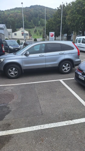 Honda Cr-v 2.0i - 8600 € - 90505570 17 | Car24.bg Honda Cr-v 2.0i - 8600 € - 90505570 17
