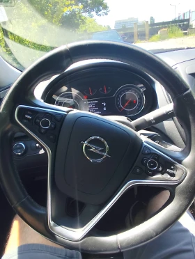 Opel Insignia 1.6 TURBO 170 к.с. Евро 5B | Auto.bg — изображение 13 Opel Insignia 1.6 TURBO 170 к.с. Евро 5B | Auto.bg — изображение 13