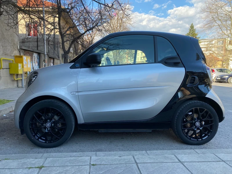 Smart Fortwo - 13000 € / 25425.79 лв. - 82445292 1 | Car24.bg Smart Fortwo - 13000 € / 25425.79 лв. - 82445292 1