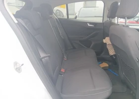 Ford Focus 1.5TDCi EcoBlue Cool&Connect - 19900 лв. / 10174.71 € - 92187008 11 | Car24.bg Ford Focus 1.5TDCi EcoBlue Cool&Connect - 19900 лв. / 10174.71 € - 92187008 11