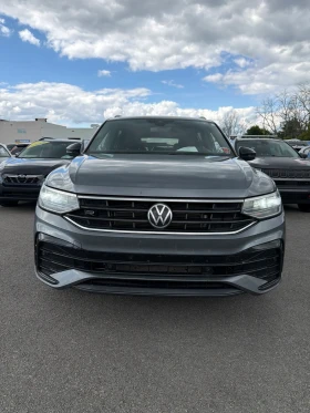 VW Tiguan R-Line Black 4Motion * CARFAX* ОПЦИЯ ЗА ФИНАНСИРАН | Auto.bg — изображение 2 VW Tiguan R-Line Black 4Motion * CARFAX* ОПЦИЯ ЗА ФИНАНСИРАН | Auto.bg — изображение 2