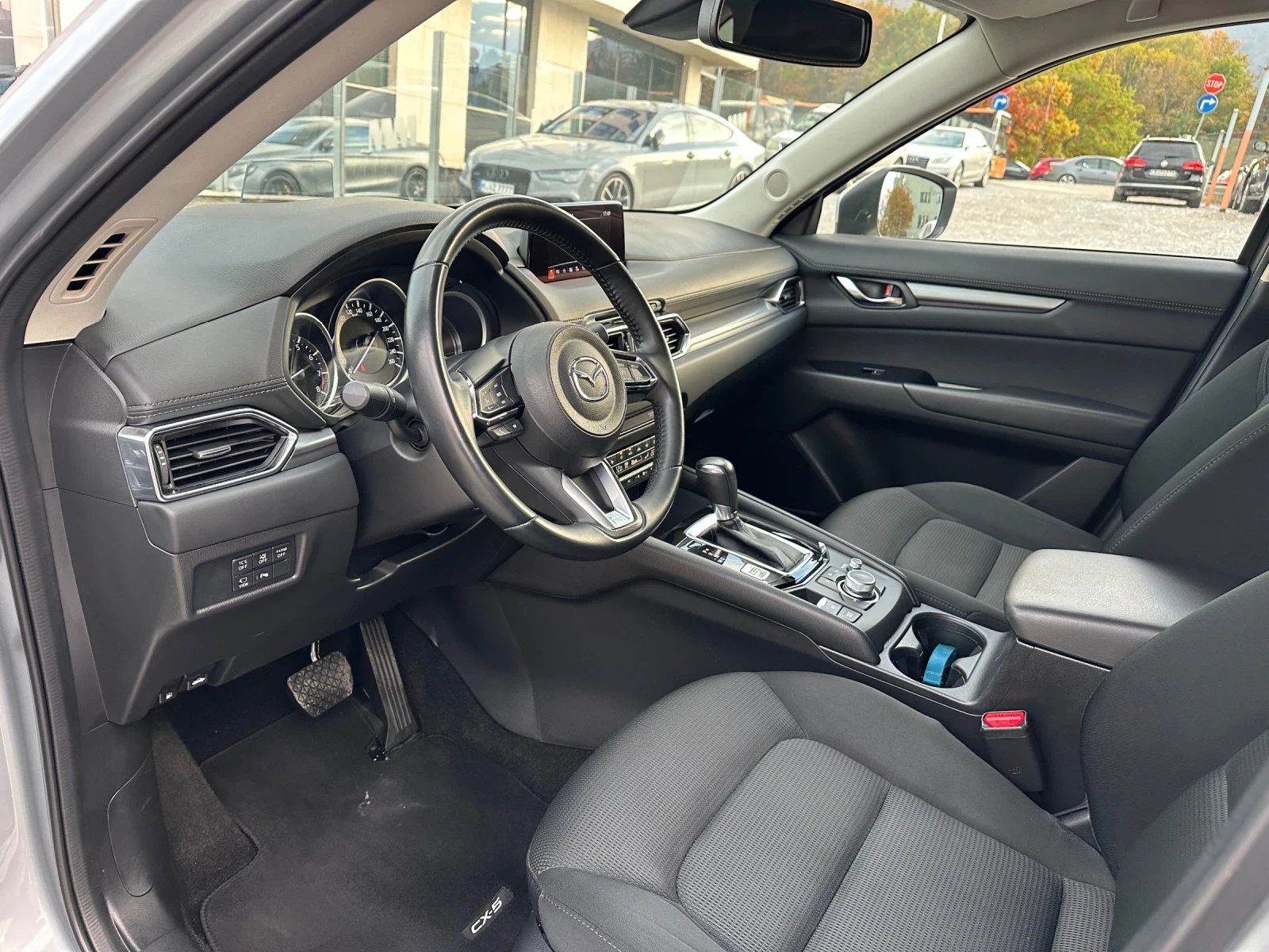 Mazda CX-5 ШВЕЙЦАРИЯ АВТОМАТИК  4х4 - изображение 9 | Auto.bg Mazda CX-5 ШВЕЙЦАРИЯ АВТОМАТИК  4х4 - изображение 9