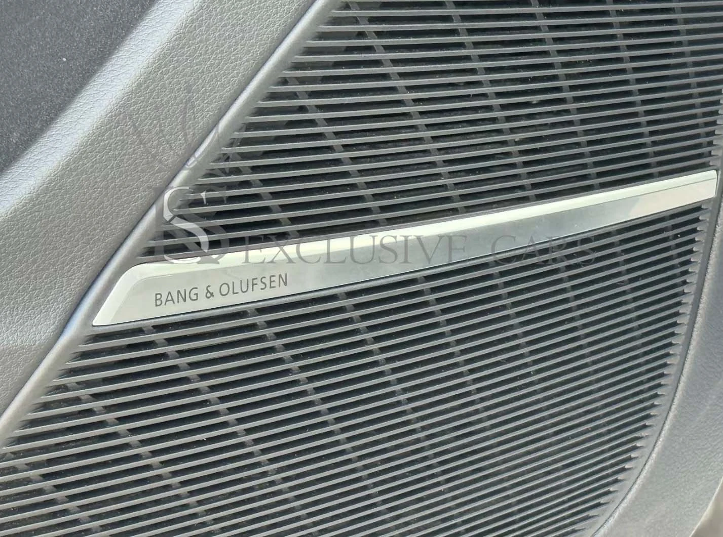 Audi Q8 50 TDI* S-LINE PLUS* B&O* 360* MATRIX* PANO*  - изображение 5 | Auto.bg Audi Q8 50 TDI* S-LINE PLUS* B&O* 360* MATRIX* PANO*  - изображение 5