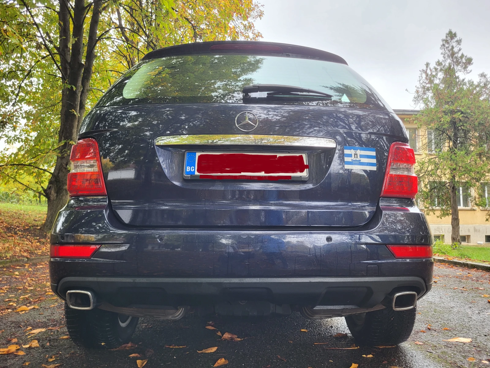 Mercedes-Benz ML 350 най-големият пакет екстри за това изпълнение - изображение 3 | Auto.bg Mercedes-Benz ML 350 най-големият пакет екстри за това изпълнение - изображение 3