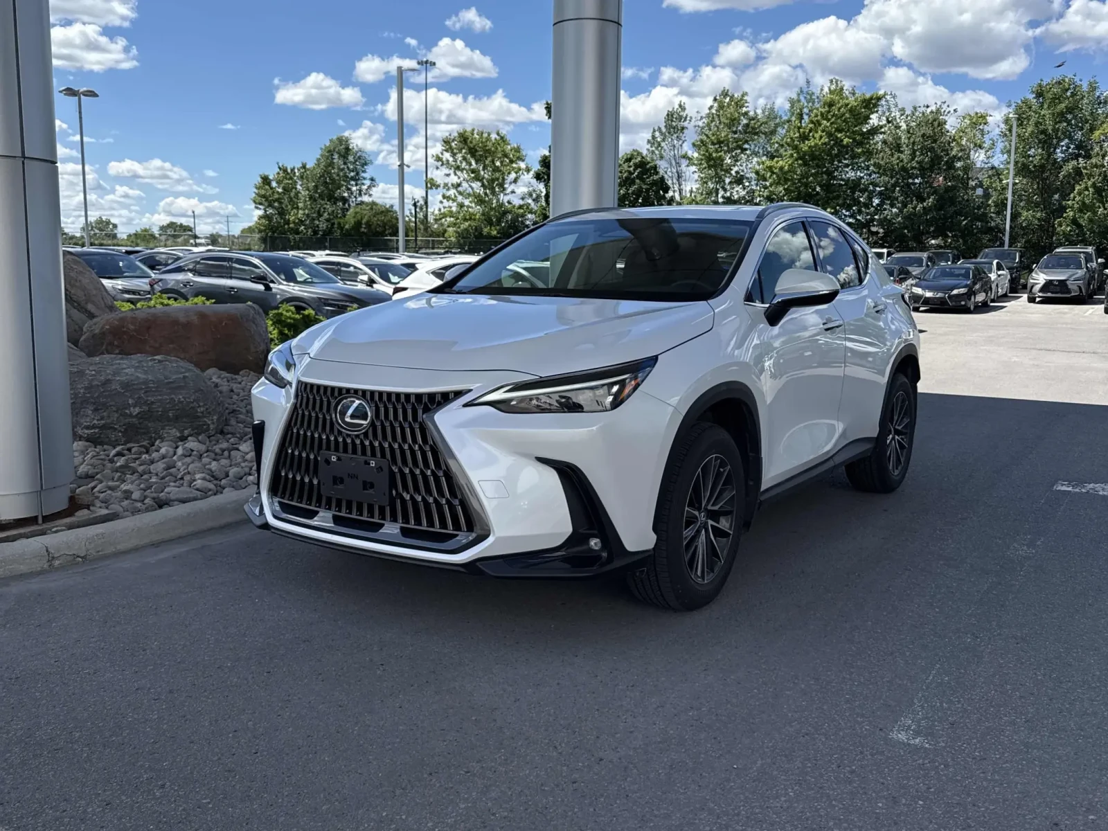 Lexus NX 350 AWD * 2 КЛЮЧА * ПАНОРАМА * ПОДГРЕВИ * CARFAX | Auto.bg — изображение 1 Lexus NX 350 AWD * 2 КЛЮЧА * ПАНОРАМА * ПОДГРЕВИ * CARFAX | Auto.bg — изображение 1