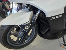 Kymco Downtown 300ie, ABS, 2015г. | Auto.bg — изображение 8 Kymco Downtown 300ie, ABS, 2015г. | Auto.bg — изображение 8