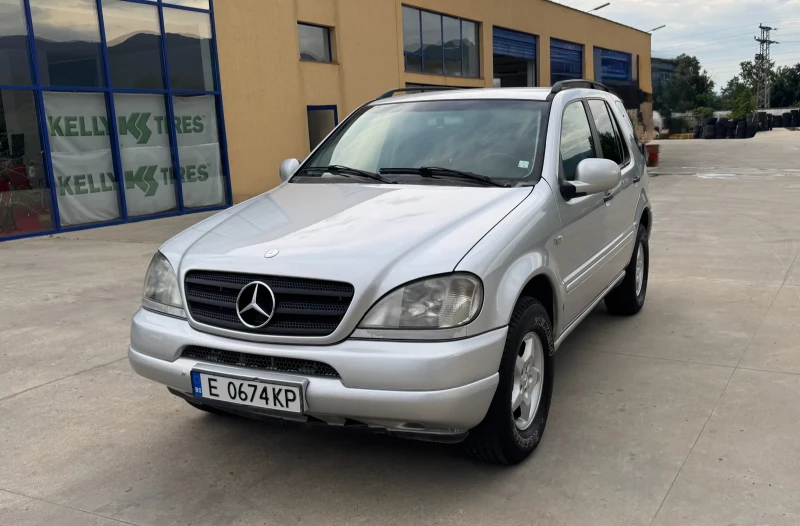 Mercedes-Benz ML 270 Top* Обслужена* - 3499 € / 6843.45 лв. - 72341055 1 | Car24.bg Mercedes-Benz ML 270 Top* Обслужена* - 3499 € / 6843.45 лв. - 72341055 1