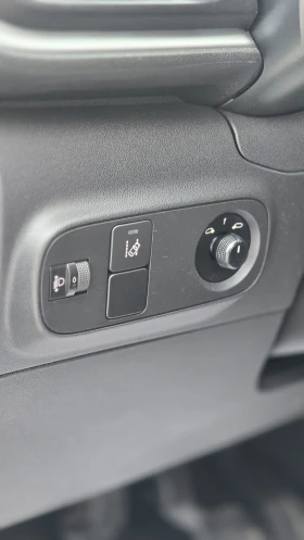 Citroen C3 1.2i - 5900 € / 11539.40 лв. - 35519409 11 | Car24.bg Citroen C3 1.2i - 5900 € / 11539.40 лв. - 35519409 11