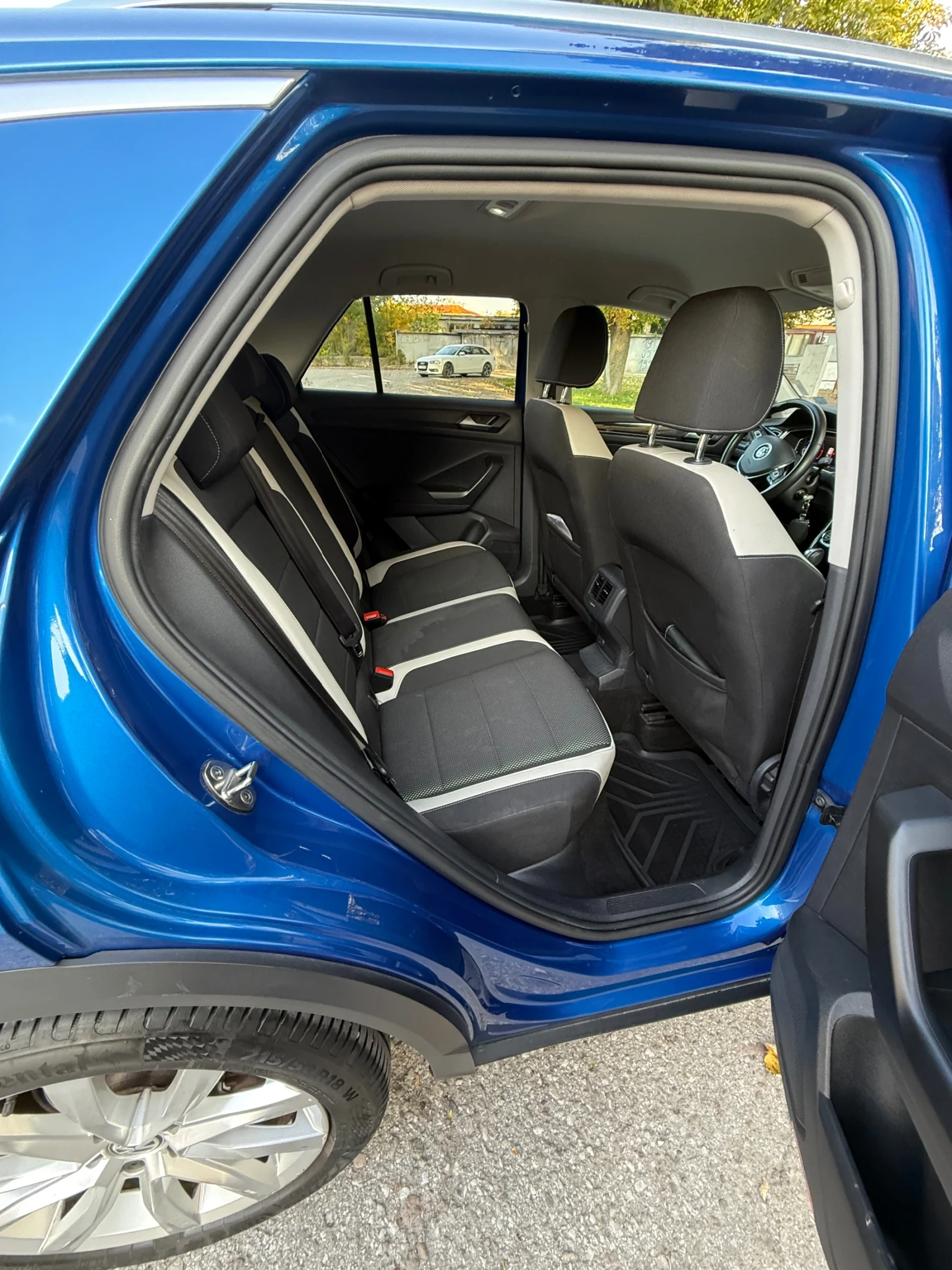 VW T-Roc 4-Motion 90000км. - изображение 9 | Auto.bg VW T-Roc 4-Motion 90000км. - изображение 9