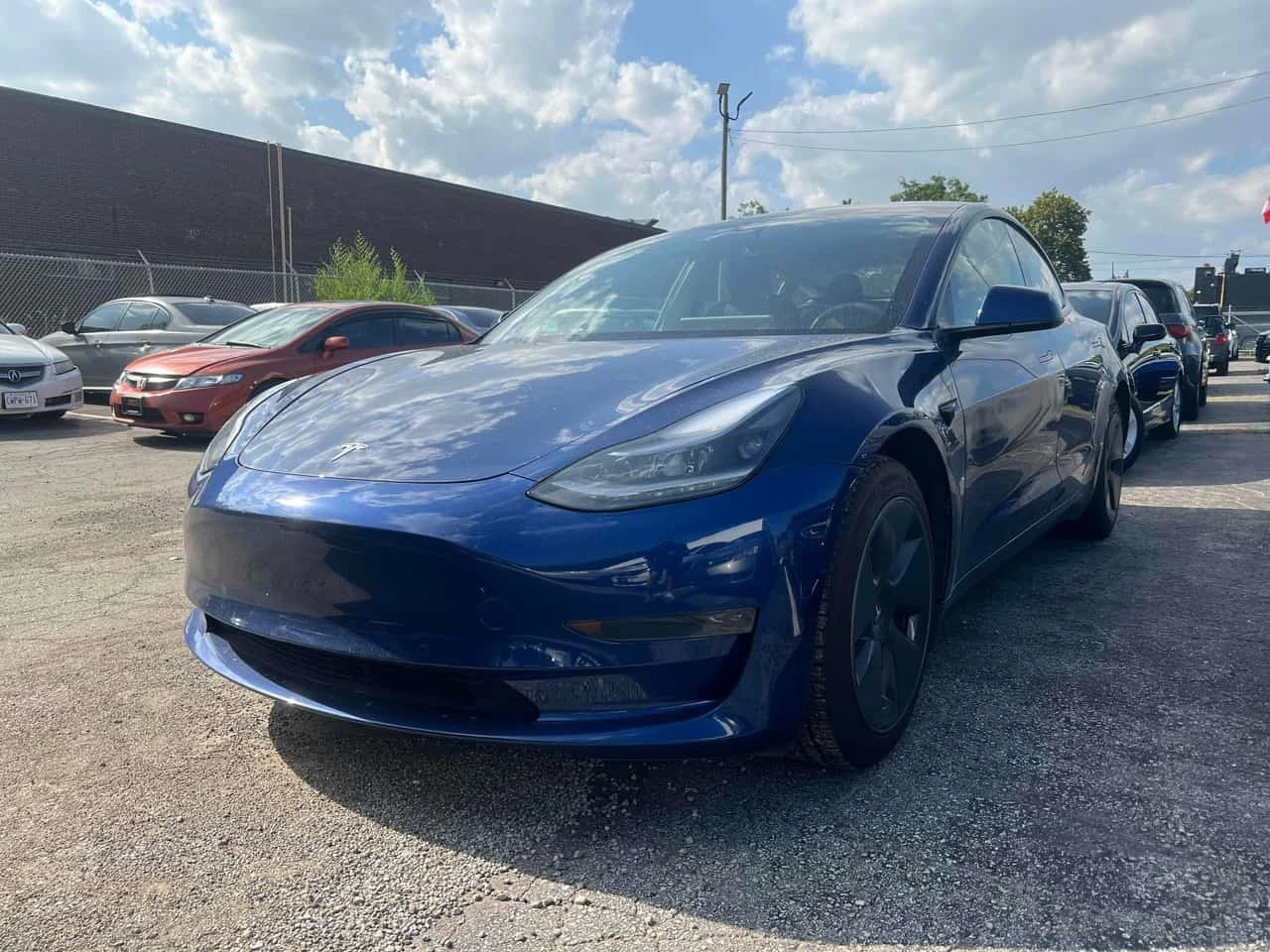 Tesla Model 3 * Standard Range * CARFAX * ОПЦИЯ ЗА ФИНАНСИРАНЕ | Auto.bg — изображение 1 Tesla Model 3 * Standard Range * CARFAX * ОПЦИЯ ЗА ФИНАНСИРАНЕ | Auto.bg — изображение 1
