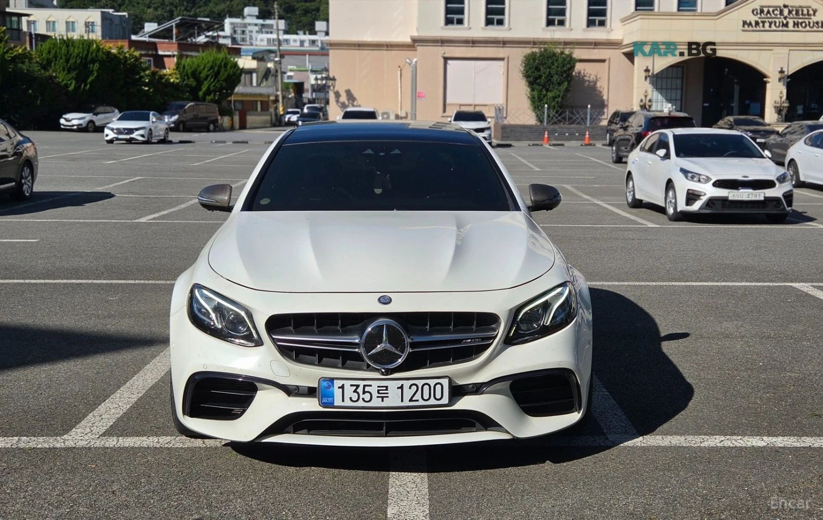 Mercedes-Benz E 63 AMG 4MATIC+ * FULL PPF* AKRAPOVIC* 360* МАСАЖИ | Auto.bg — изображение 1 Mercedes-Benz E 63 AMG 4MATIC+ * FULL PPF* AKRAPOVIC* 360* МАСАЖИ | Auto.bg — изображение 1