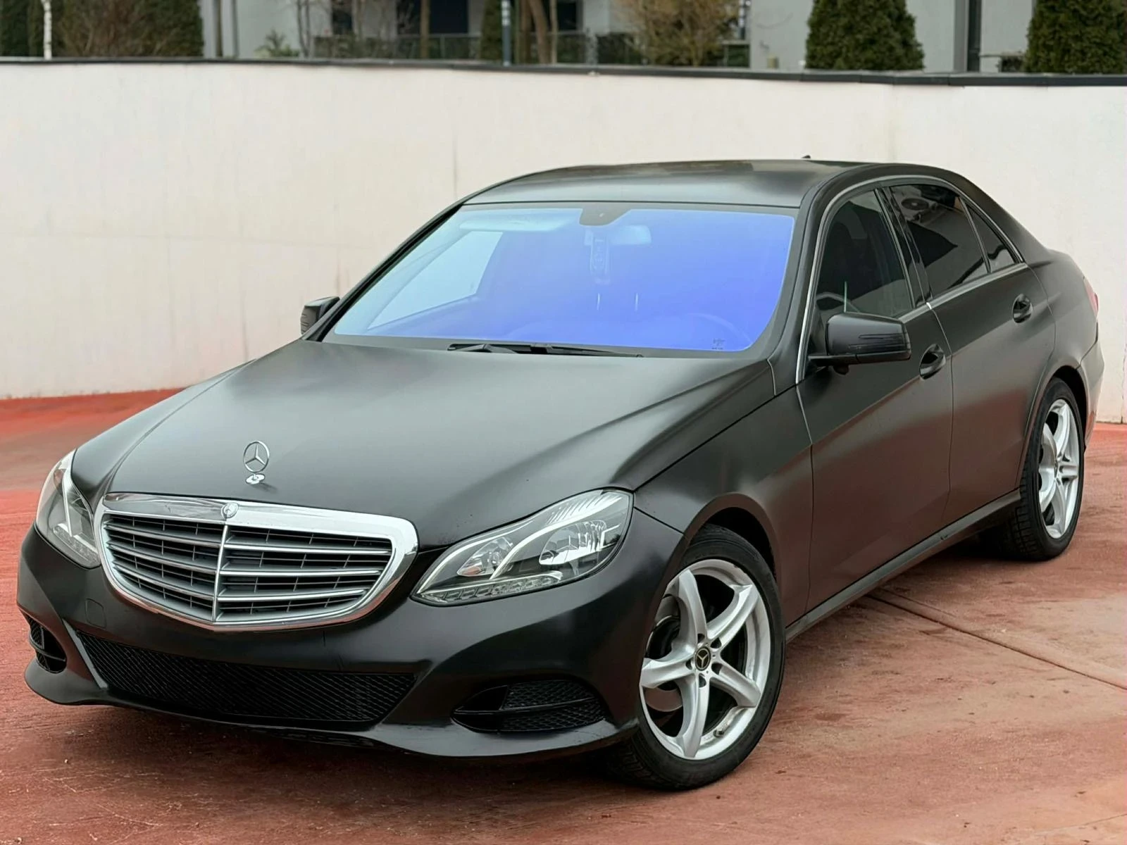 Mercedes-Benz E 220 Facelift* AMG* LED* | Auto.bg — изображение 1 Mercedes-Benz E 220 Facelift* AMG* LED* | Auto.bg — изображение 1