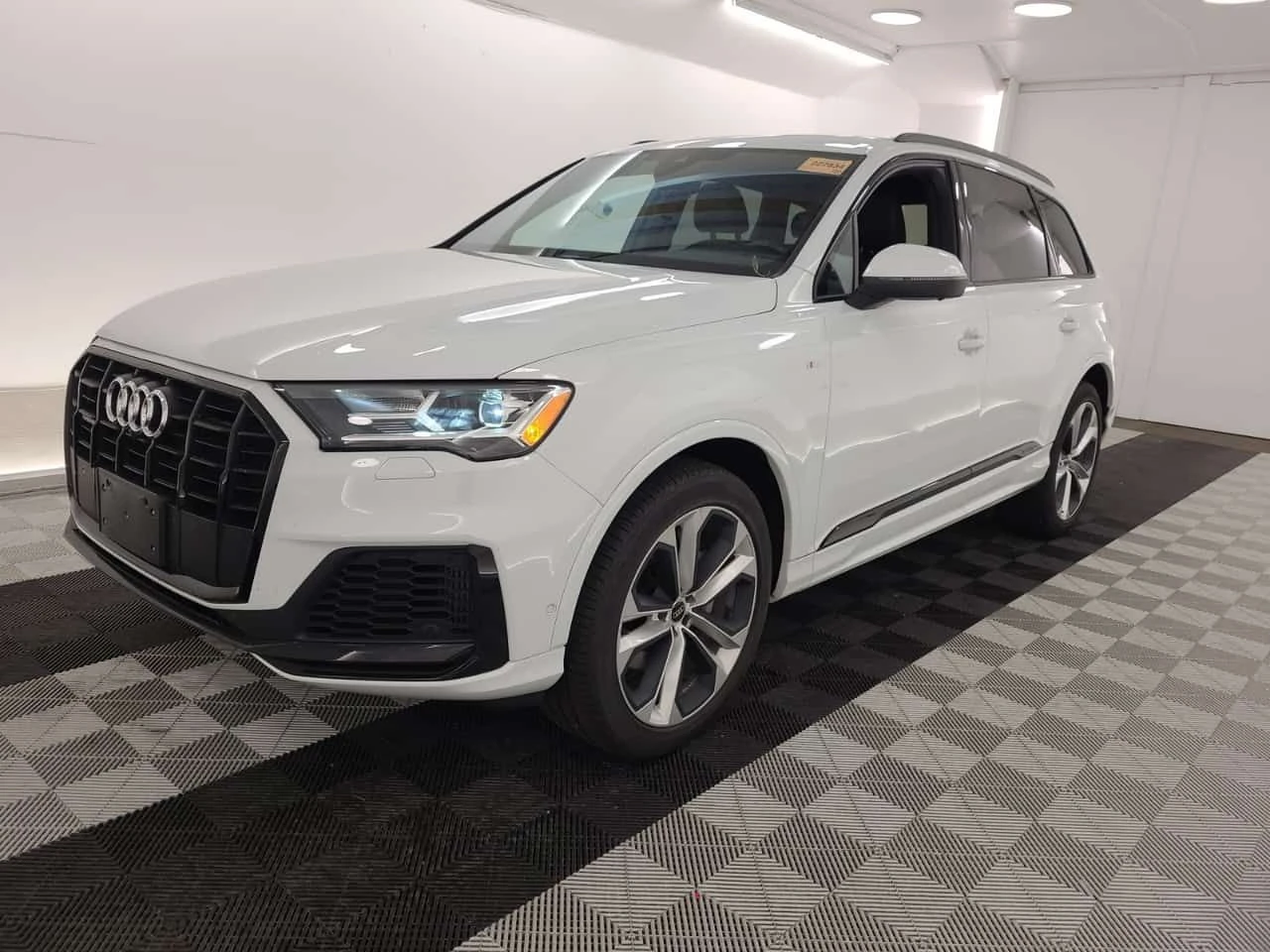 Audi Q7 * PROGRESSIV * CARFAX * От VW * | Auto.bg — изображение 1 Audi Q7 * PROGRESSIV * CARFAX * От VW * | Auto.bg — изображение 1