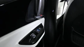 Kia Carnival 7-Seater Noblesse - 17400 € / 34031.44 лв. - 42471035 16 | Car24.bg Kia Carnival 7-Seater Noblesse - 17400 € / 34031.44 лв. - 42471035 16