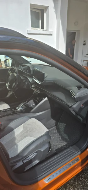 Peugeot 2008 e2008 | Auto.bg — изображение 11 Peugeot 2008 e2008 | Auto.bg — изображение 11