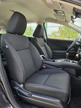 Honda Hr-v 1.5i-VTEC Първи собственик, Пълна история в ХОНДА | Auto.bg — изображение 13 Honda Hr-v 1.5i-VTEC Първи собственик, Пълна история в ХОНДА | Auto.bg — изображение 13