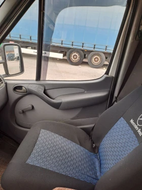 Mercedes-Benz Sprinter 211 undefined | Auto.bg — изображение 11 Mercedes-Benz Sprinter 211 undefined | Auto.bg — изображение 11