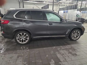 BMW X5 * xDrive40i * KEYLESS* 360* PANO* HARMAN KARDON* - 25000 € / 48895.75 лв. - 24205332 11 | Car24.bg BMW X5 * xDrive40i * KEYLESS* 360* PANO* HARMAN KARDON* - 25000 € / 48895.75 лв. - 24205332 11