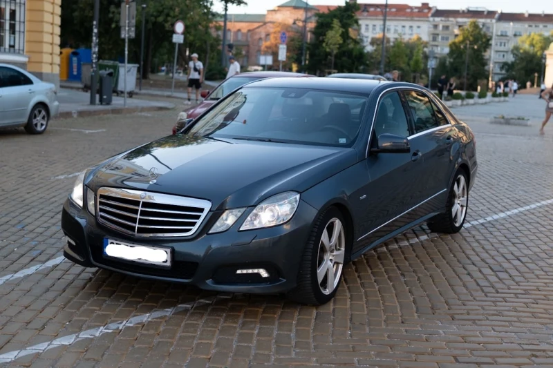 Mercedes-Benz E 220 - 7900 € - 93784738 1 | Car24.bg Mercedes-Benz E 220 - 7900 € - 93784738 1