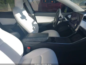 Tesla Model Y LONG RANGE DUAL MOTOR, КУПИ СЕГА ЦЕНА | Auto.bg — изображение 5 Tesla Model Y LONG RANGE DUAL MOTOR, КУПИ СЕГА ЦЕНА | Auto.bg — изображение 5